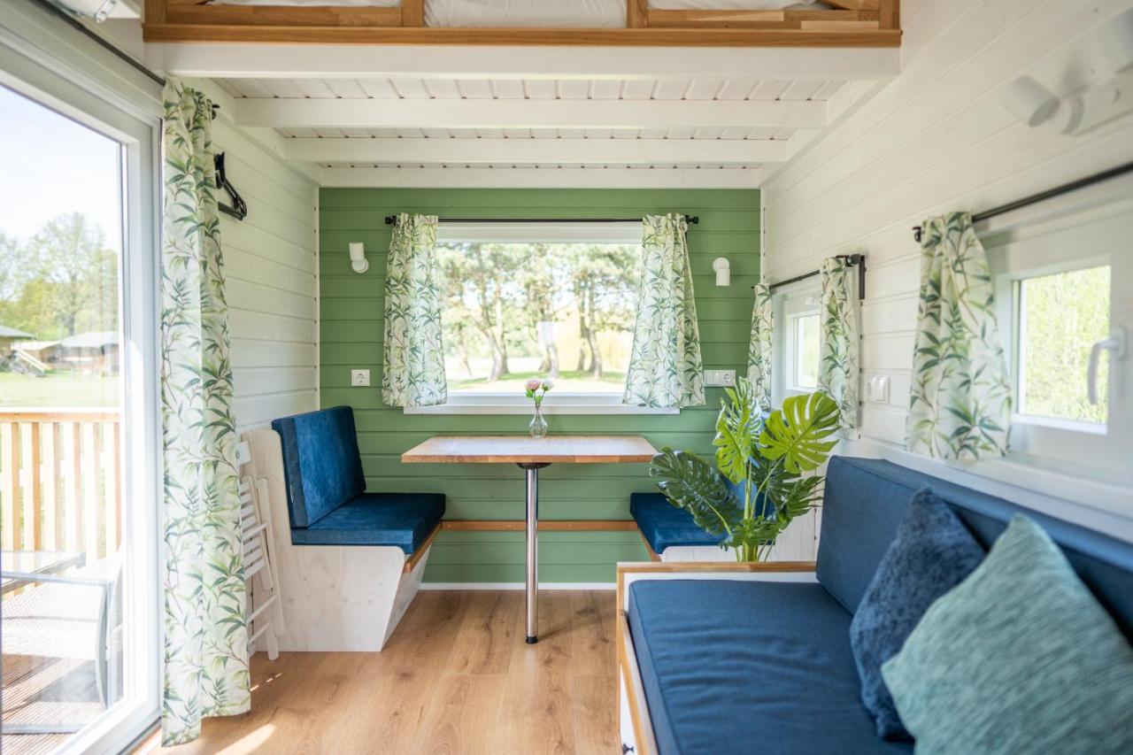 Green Tiny House With Shared Pool Zeewolde Eksteriør bilde